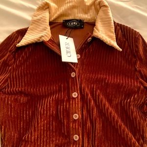 NWT brown/tan contrast top CIDER